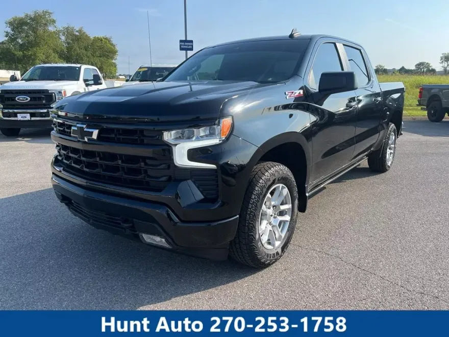 2022 Chevrolet Silverado 1500 RST photo 1