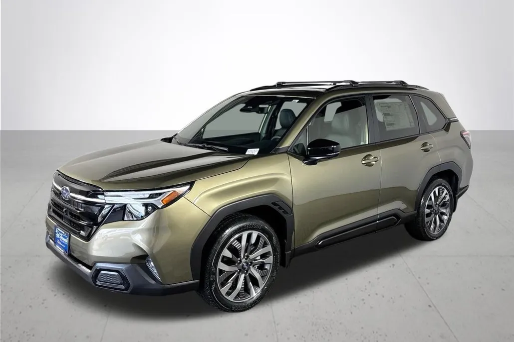 2025 Subaru Forester Touring photo 1