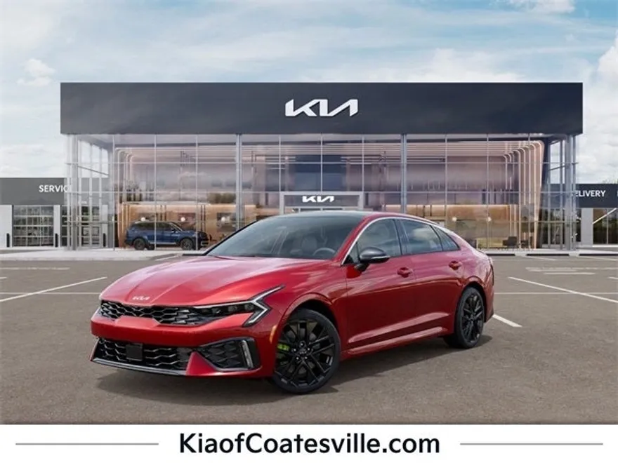 2025 Kia K5 GT photo 1