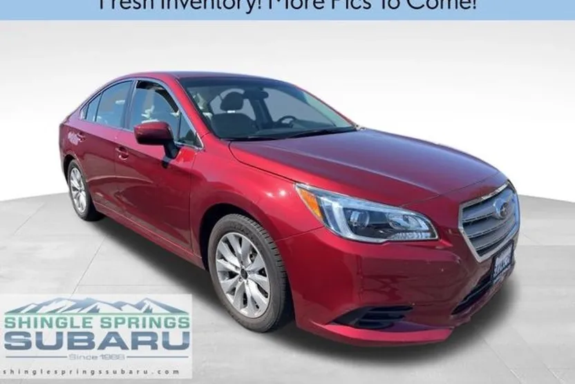2017 Subaru Legacy 2.5i photo 1