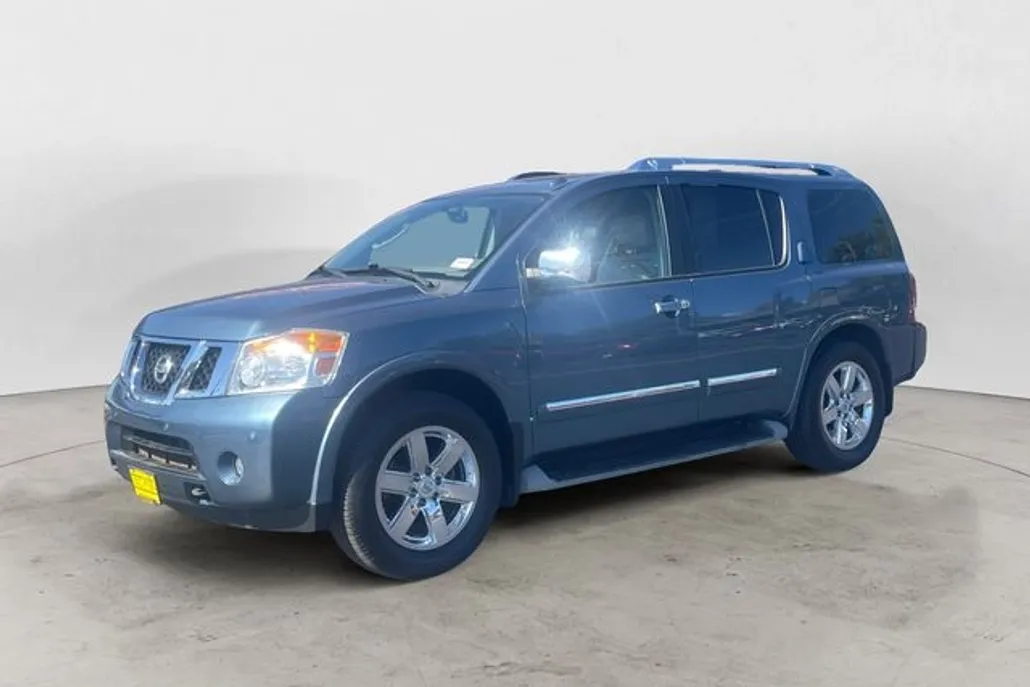 2011 Nissan Armada Platinum photo 1