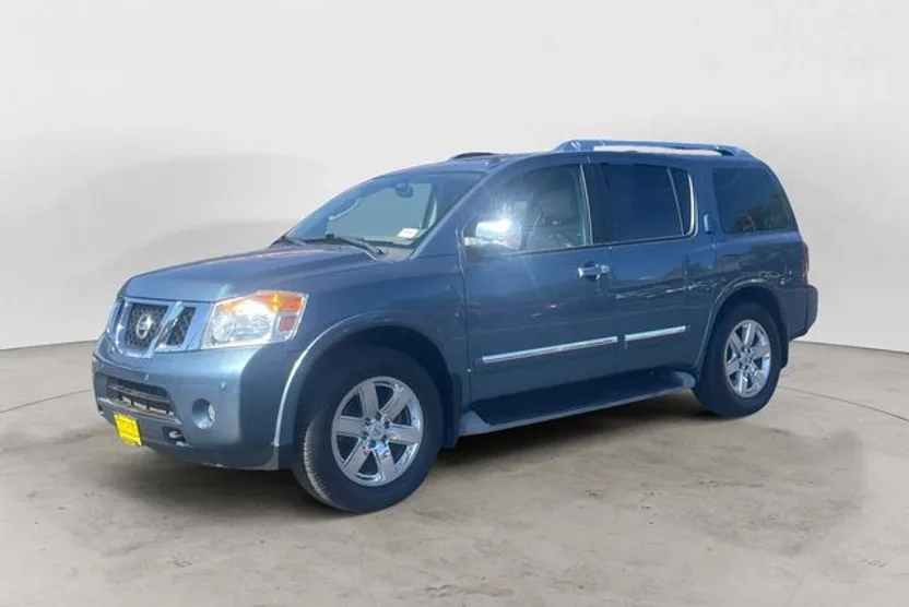 2011 Nissan Armada Platinum photo 1