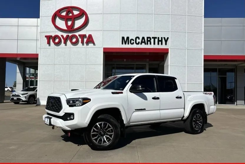 2021 Toyota Tacoma TRD Sport V6 photo 1