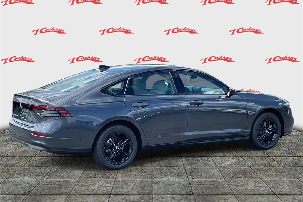 2025 Honda Accord 1.5T SE photo 1