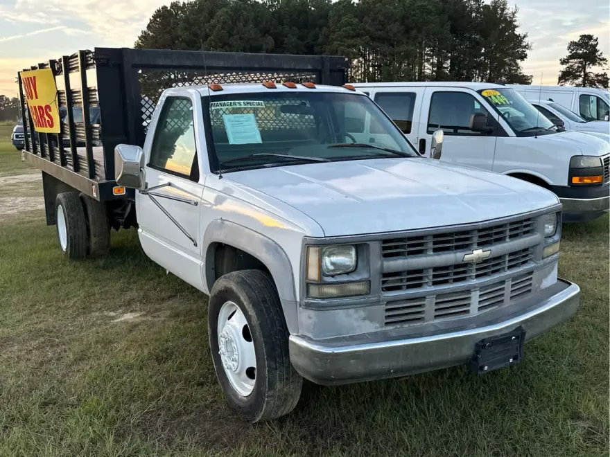 1995 Chevrolet Silverado 3500HD Base photo 1