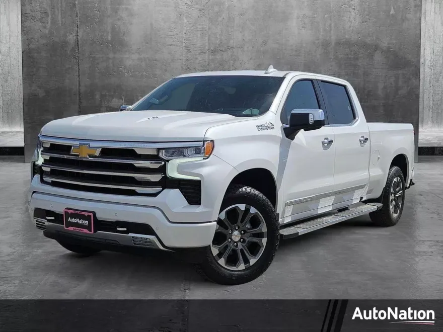 2025 Chevrolet Silverado 1500 High Country photo 1