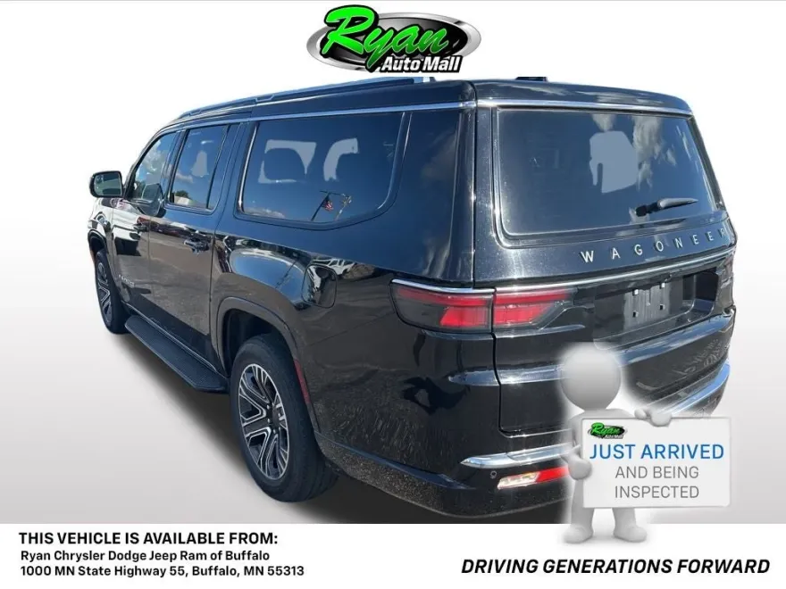 2024 Jeep Wagoneer L Series II photo 1