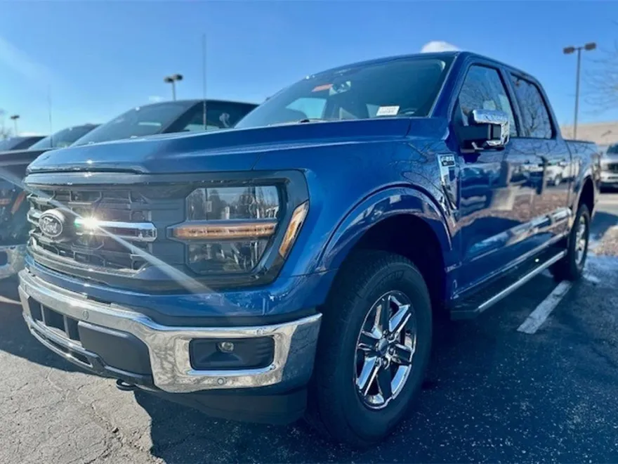 2024 Ford F-150 XLT photo 1