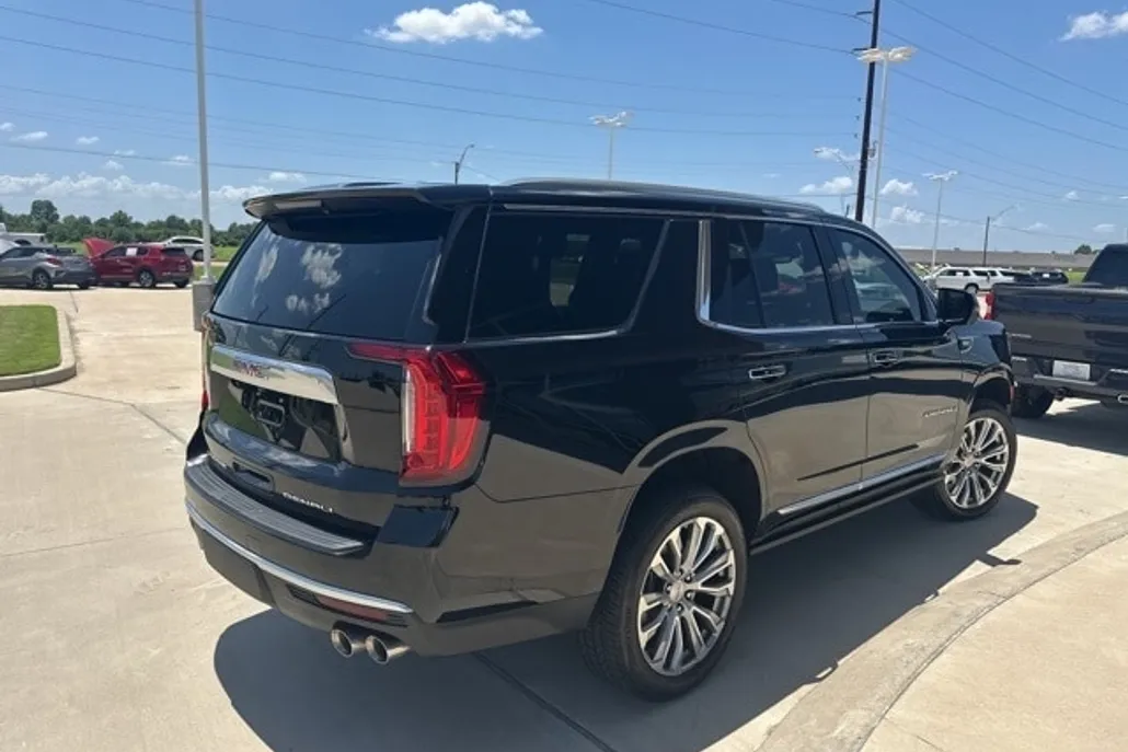2024 Gmc Yukon Denali photo 1