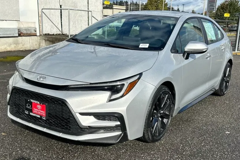 2023 Toyota Corolla XSE photo 1