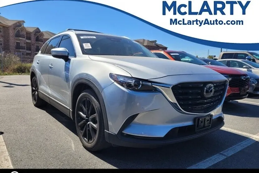 2022 Mazda CX-9 Touring photo 1