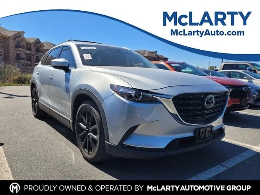 2022 Mazda CX-9 Touring photo 1
