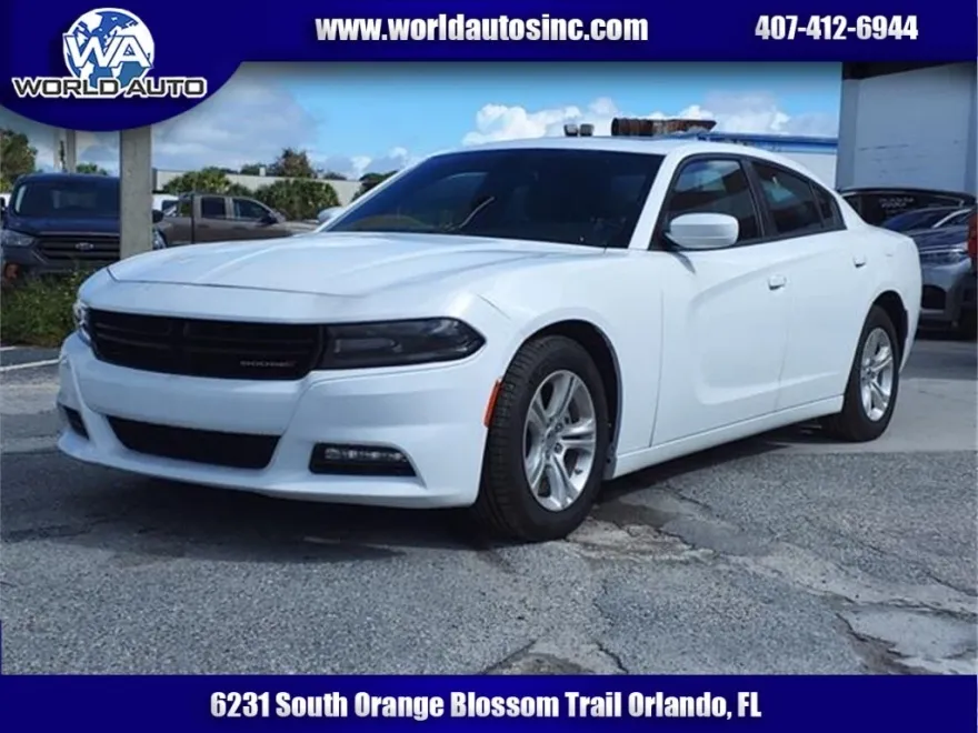 2022 Dodge Charger SXT photo 1