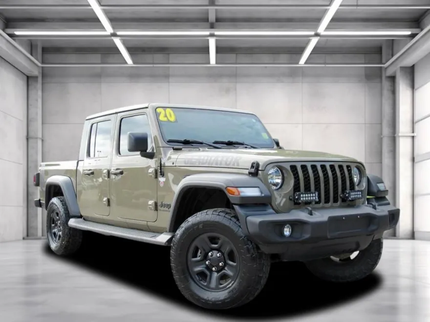 2020 Jeep Gladiator Sport photo 1