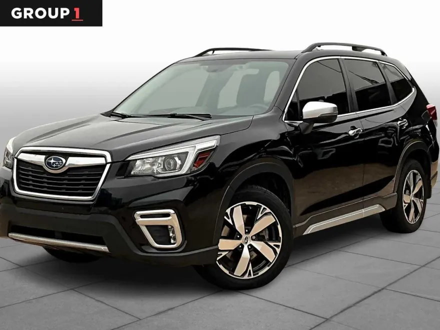 2019 Subaru Forester Touring photo 1