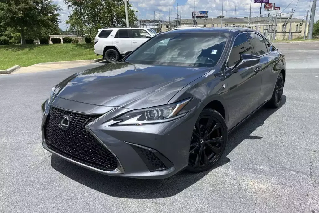 2023 Lexus ES 350 F SPORT Handling photo 1