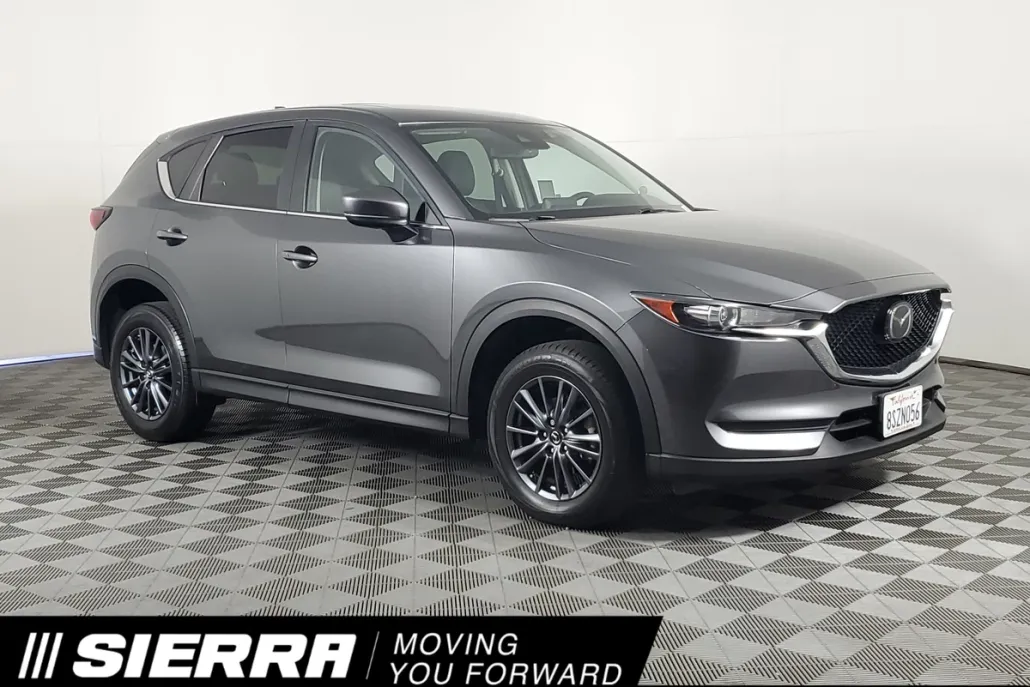 2020 Mazda CX-5 Touring photo 1