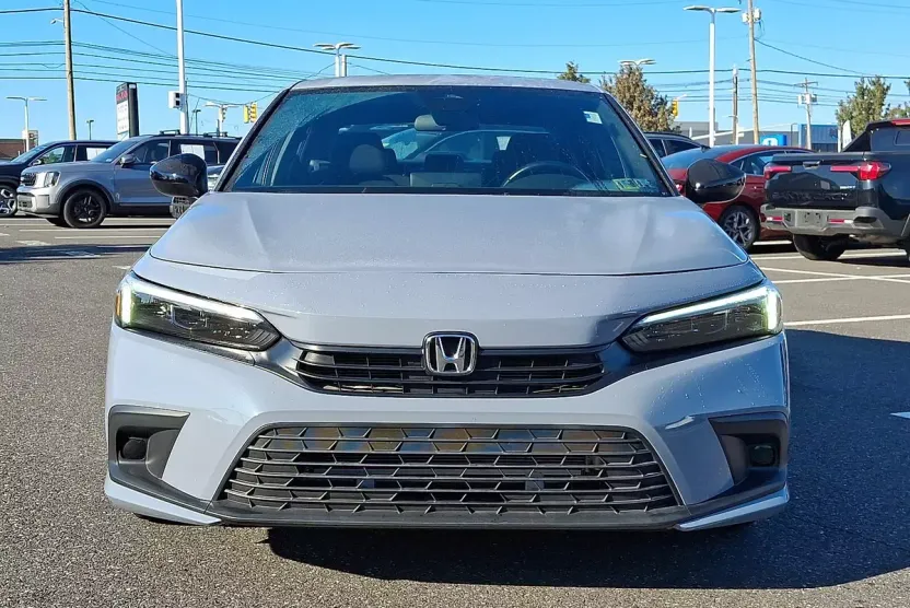 2022 Honda Civic Sport photo 1