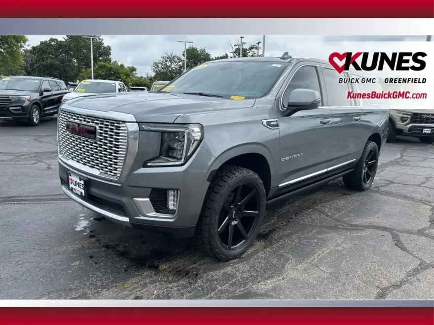 2021 Gmc Yukon XL Denali photo 1