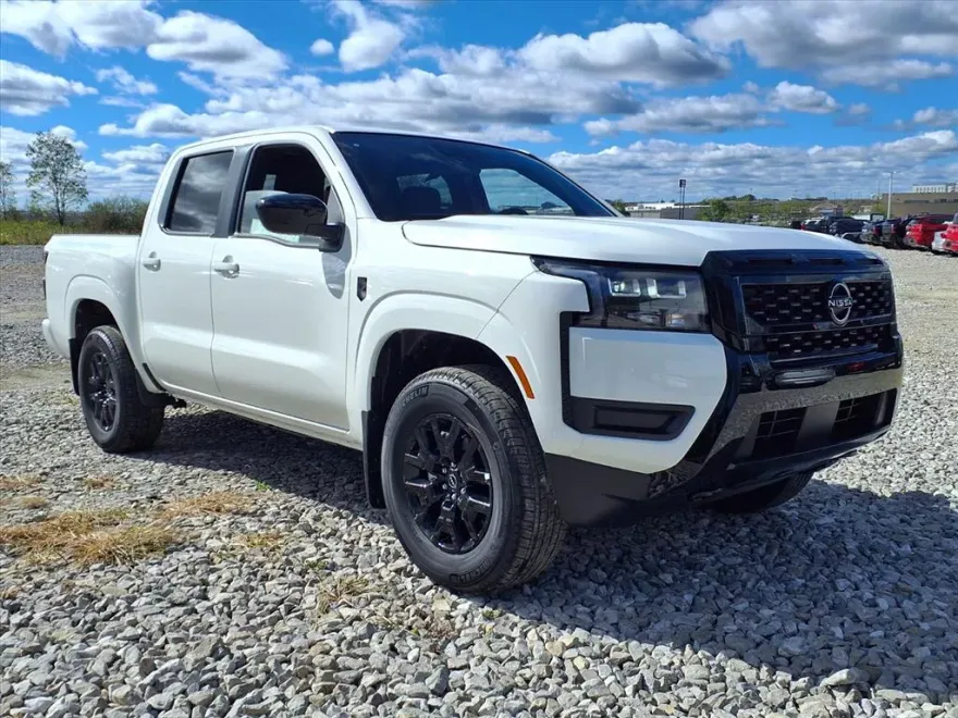 2026 Nissan Frontier SV photo 1