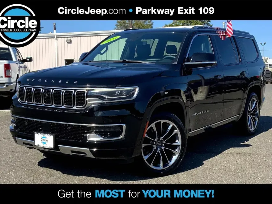 2023 Jeep Wagoneer Series III photo 1
