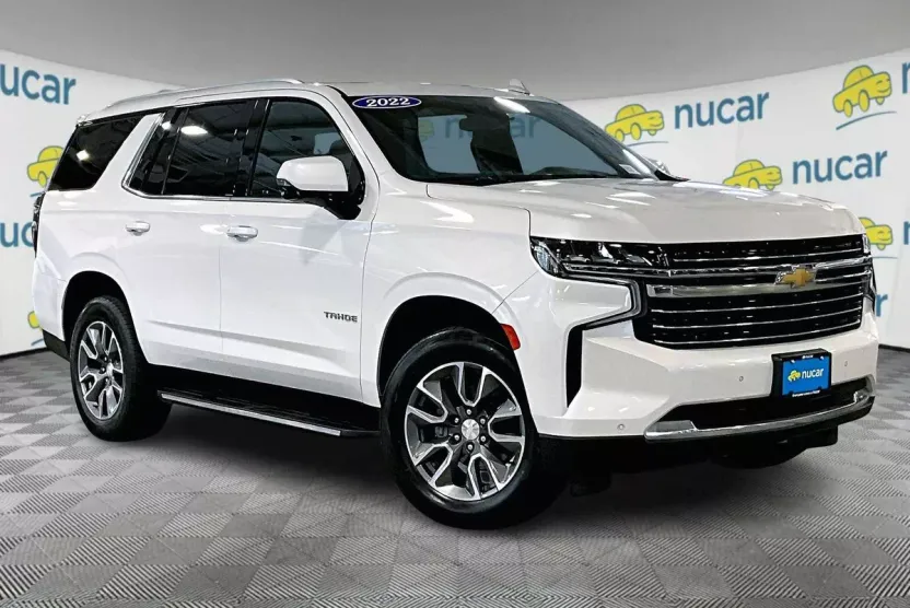 2022 Chevrolet Tahoe LT photo 1