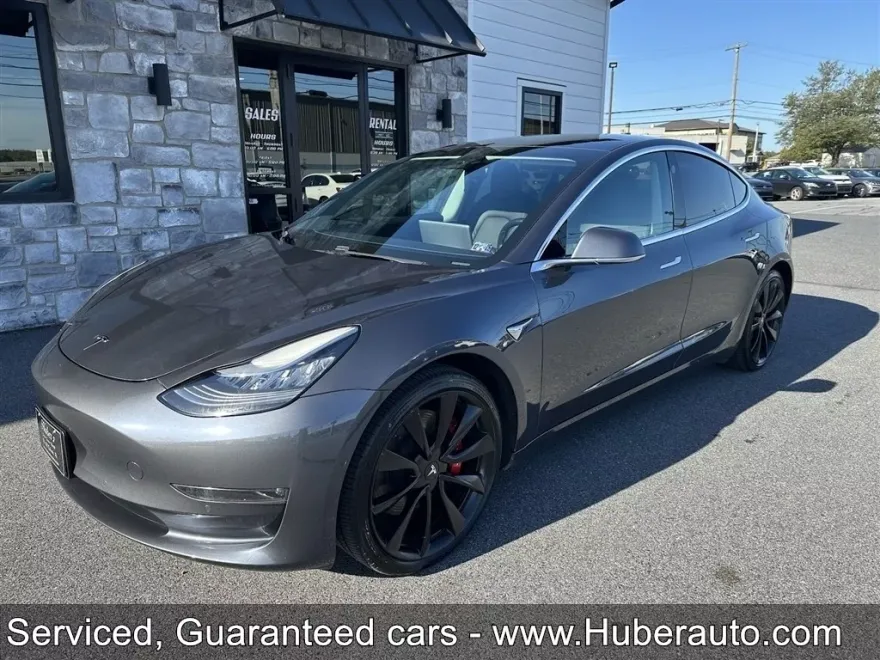 2019 Tesla Model 3 Performance photo 1