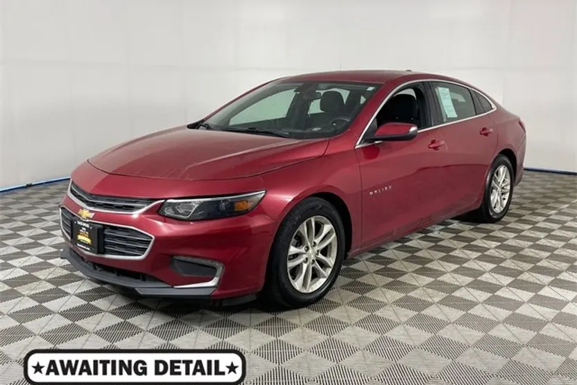 2016 Chevrolet Malibu 1LT photo 1