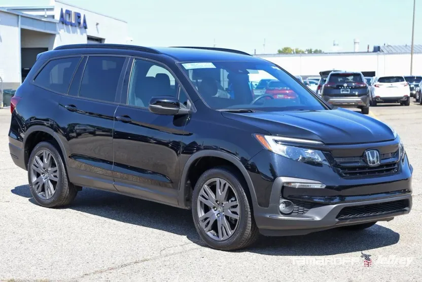 2022 Honda Pilot Sport photo 1