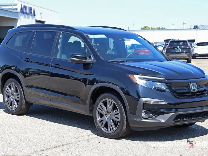 2022 Honda Pilot Sport photo 1