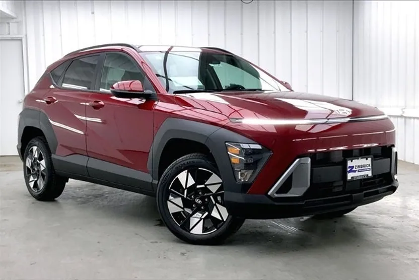 2025 Hyundai Kona SEL photo 1