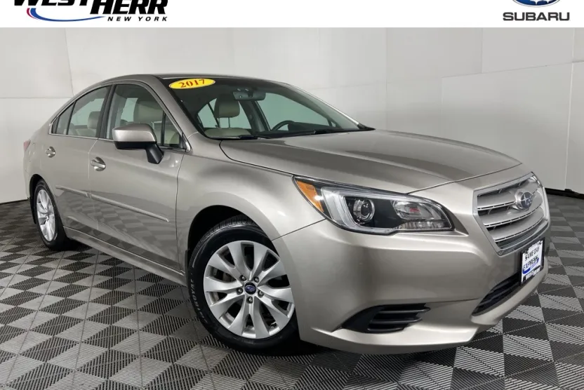 2017 Subaru Legacy 2.5i Premium photo 1