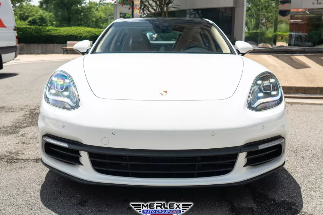 2018 Porsche Panamera 4 E-Hybrid photo 1
