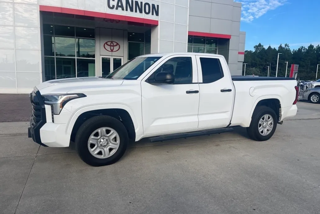 2024 Toyota Tundra SR photo 1