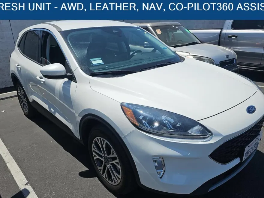 2022 Ford Escape SEL photo 1