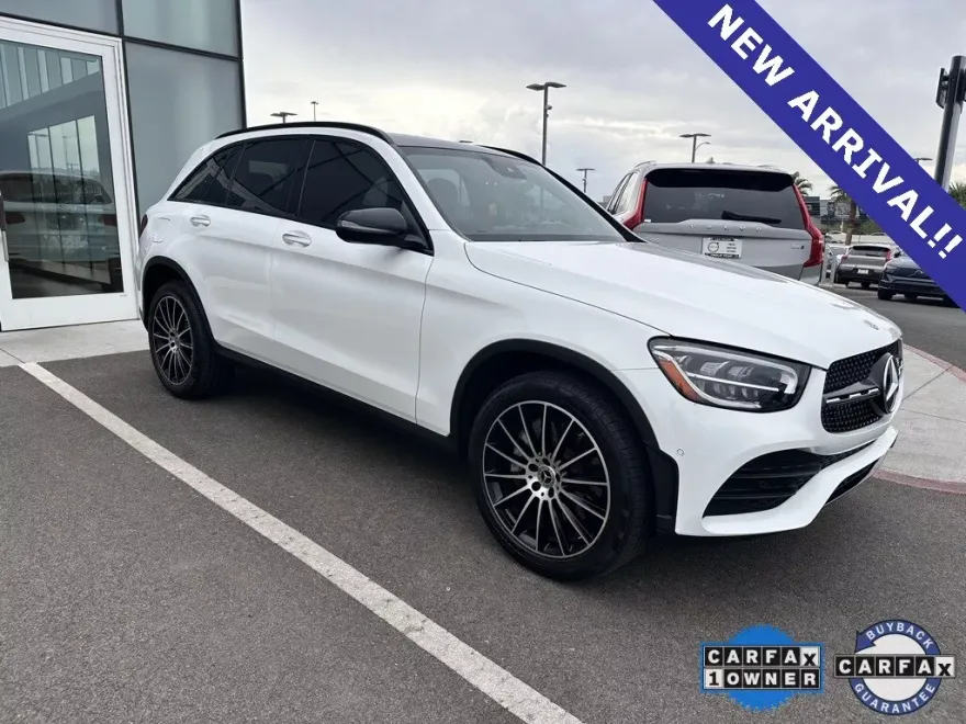 2022 Mercedes Benz GLC 300 photo 1
