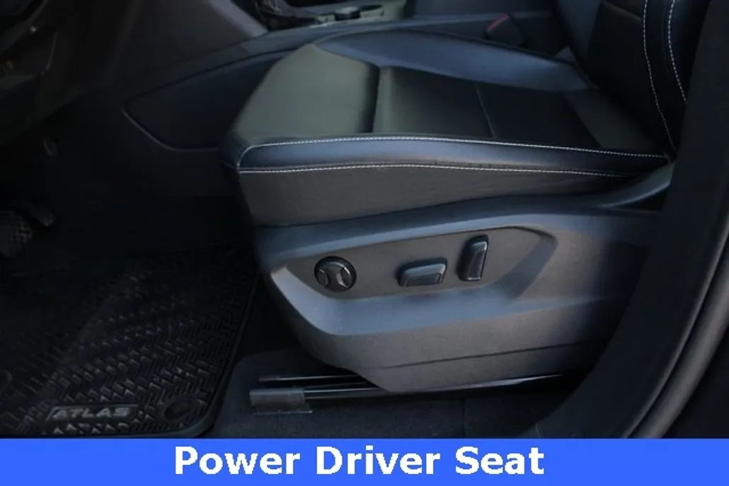 2021 Volkswagen Atlas SE Technology photo 1