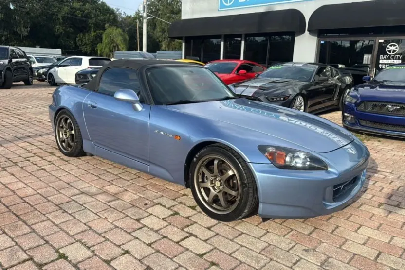 2004 Honda S2000 photo 1
