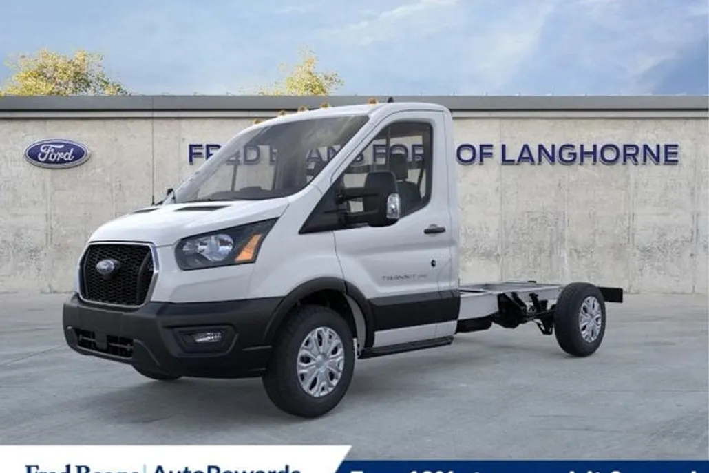 2025 Ford Transit photo 1