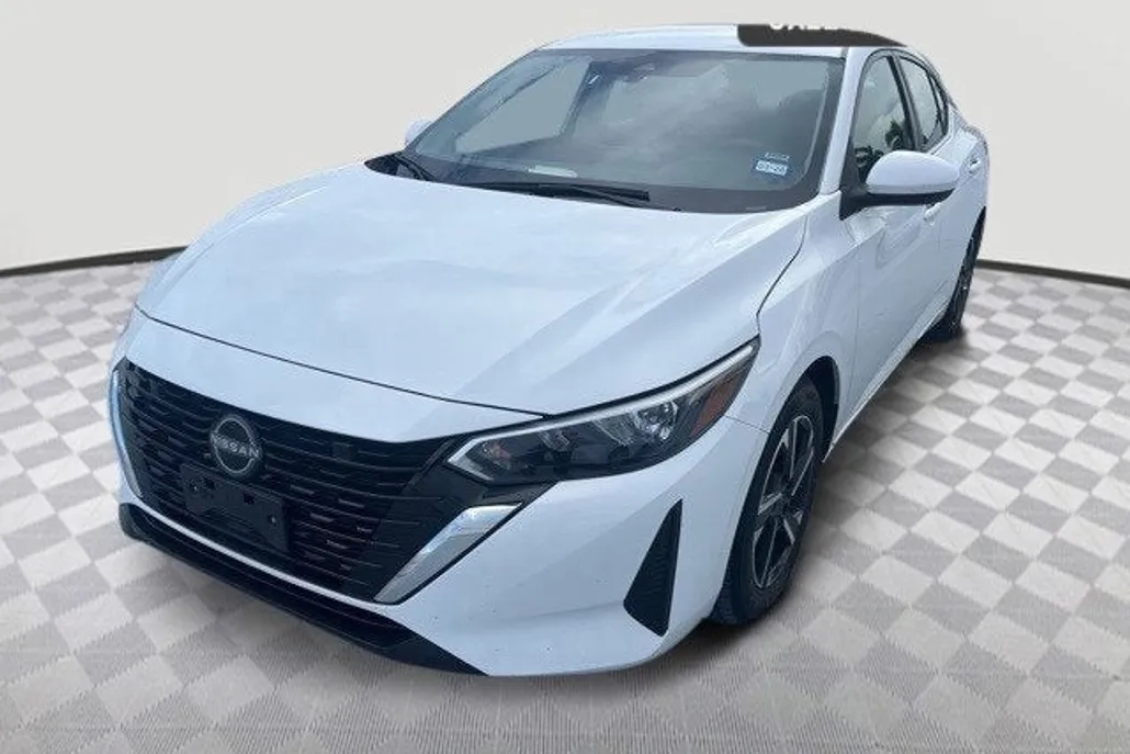 2024 Nissan Sentra SV photo 1