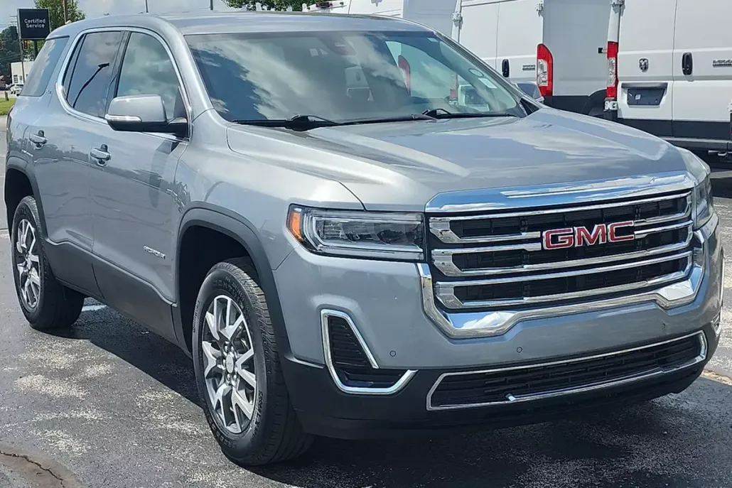 2023 Gmc Acadia SLE photo 1