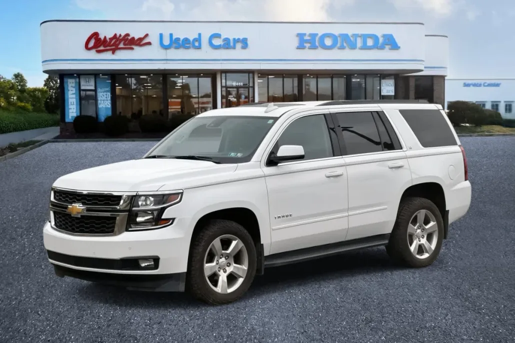 2020 Chevrolet Tahoe LT photo 1