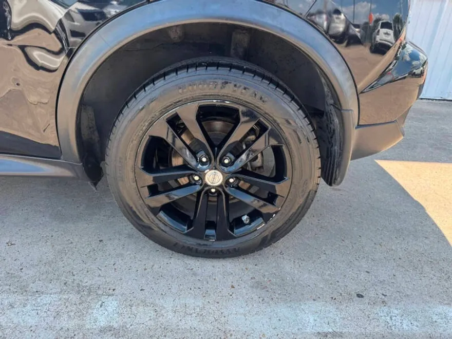 2016 Nissan Juke S photo 1