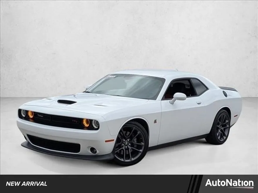2023 Dodge Challenger R/T Scat Pack Plus photo 1