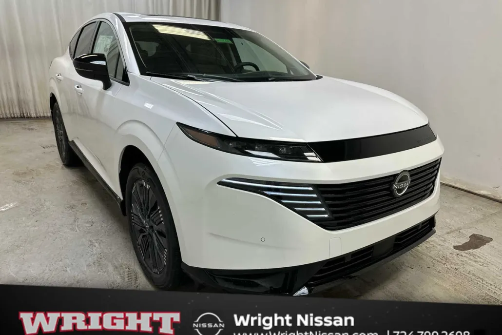 2025 Nissan Murano Platinum photo 1