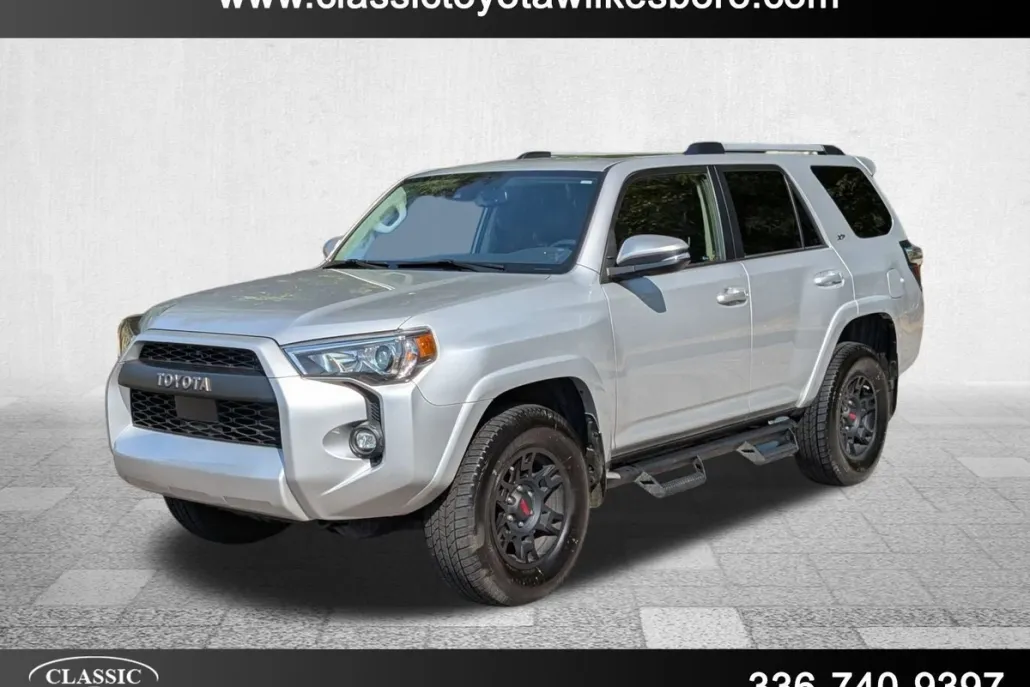 2022 Toyota 4Runner SR5 Premium photo 1