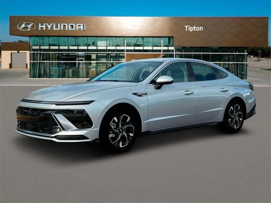 2025 Hyundai Sonata SEL photo 1