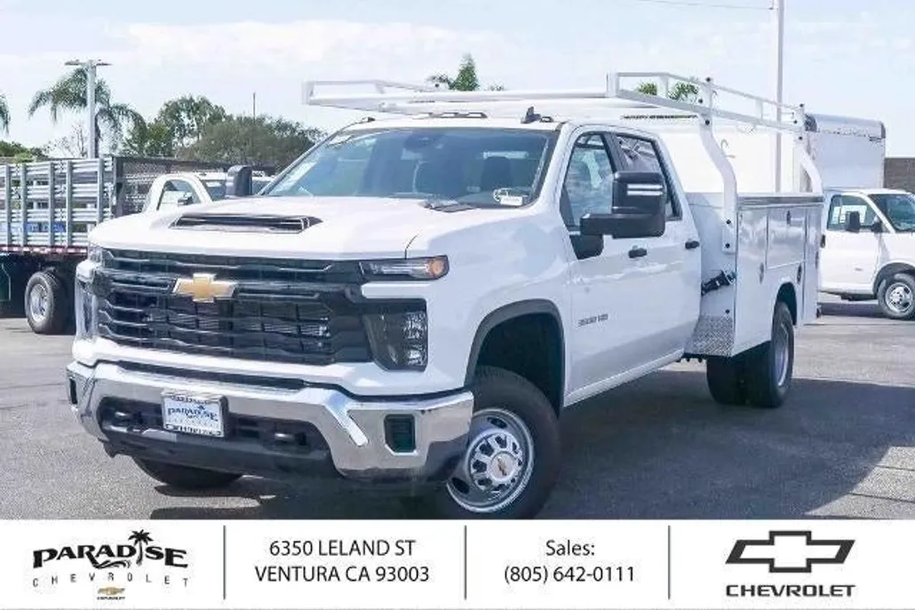 2025 Chevrolet Silverado 3500HD Work Truck photo 1
