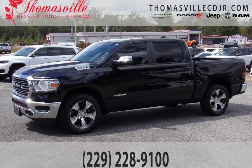 2023 Ram 1500 Laramie photo 1