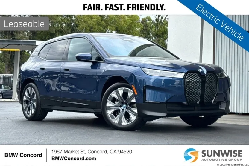 2025 Bmw iX photo 1